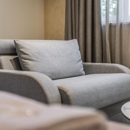 Piazza Luxury Apartments Tirana Buitenkant foto