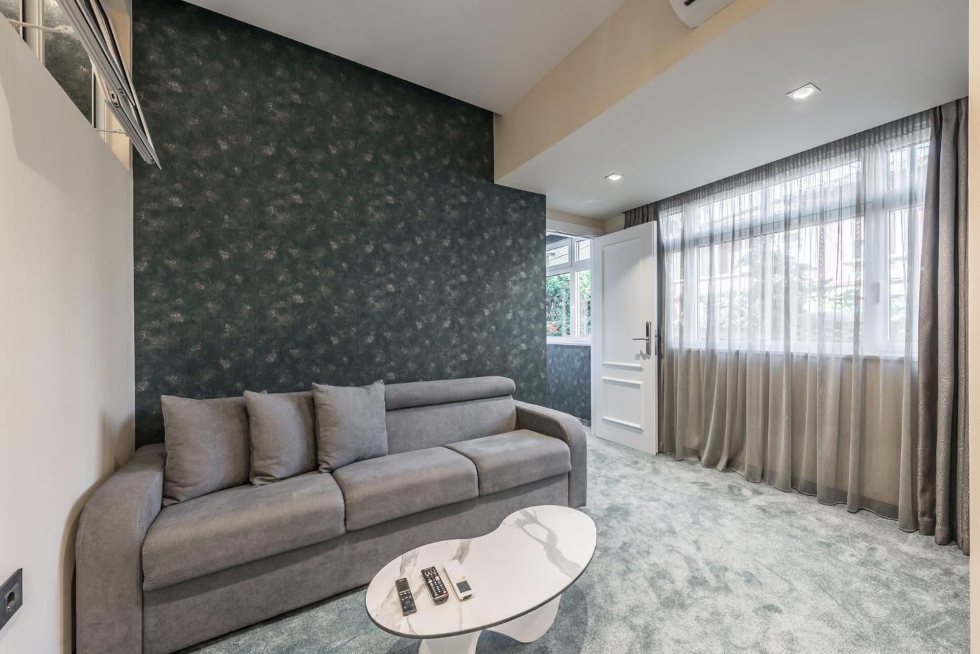 Piazza Luxury Apartments Tirana Buitenkant foto
