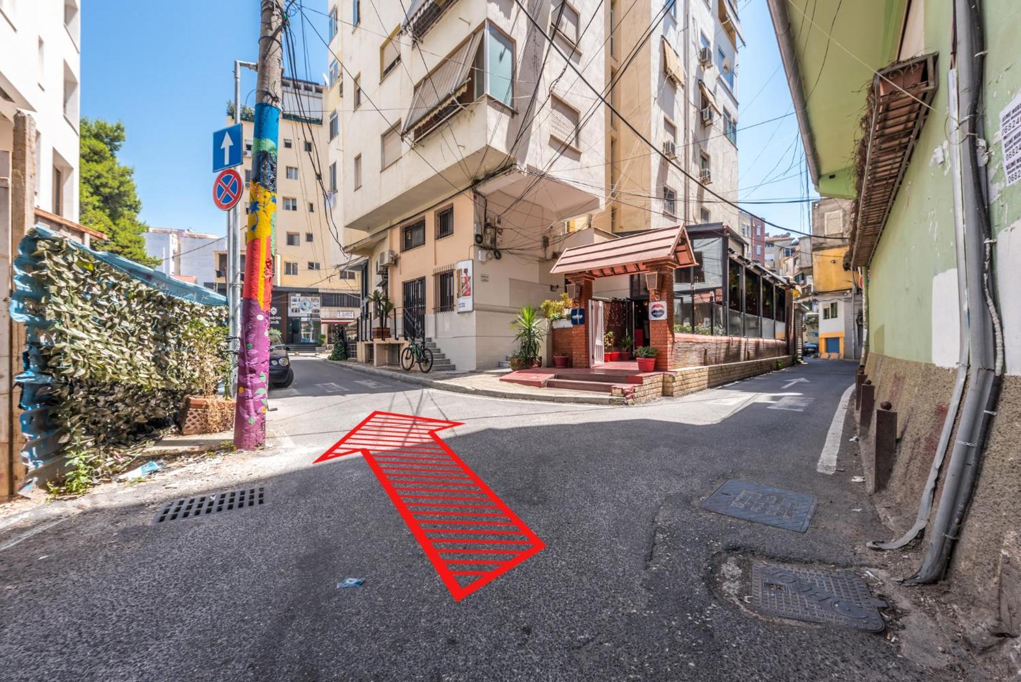 Piazza Luxury Apartments Tirana Buitenkant foto